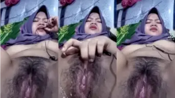 Jilbab Semok Sange Pengen Diewe Video by BebasIndo